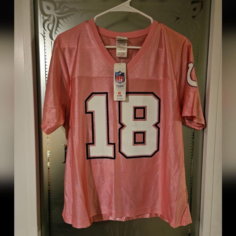 Women's Colts Peyton Manning #18 Size XL jersey.